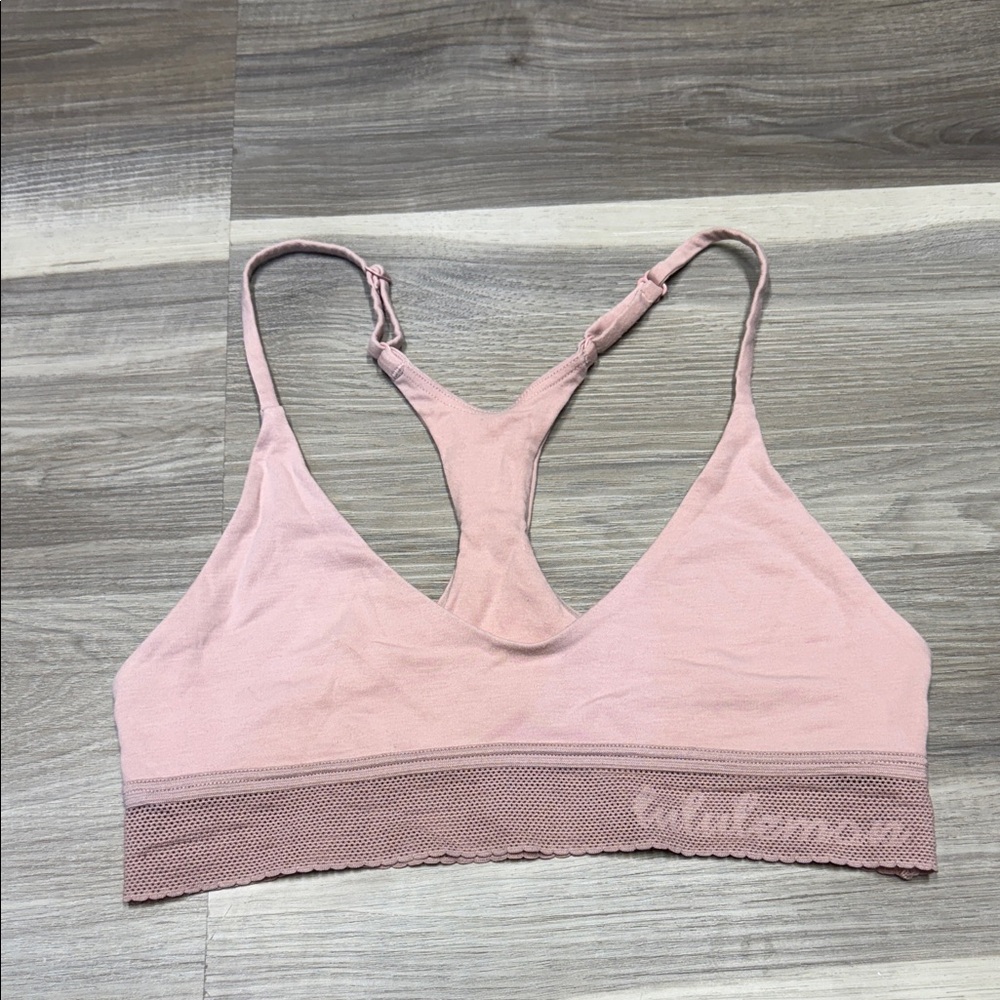 Lululemon Athletica Light Pink Sports Bralette size XS